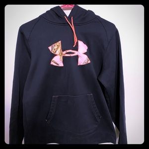 Large under armour sweatshirt